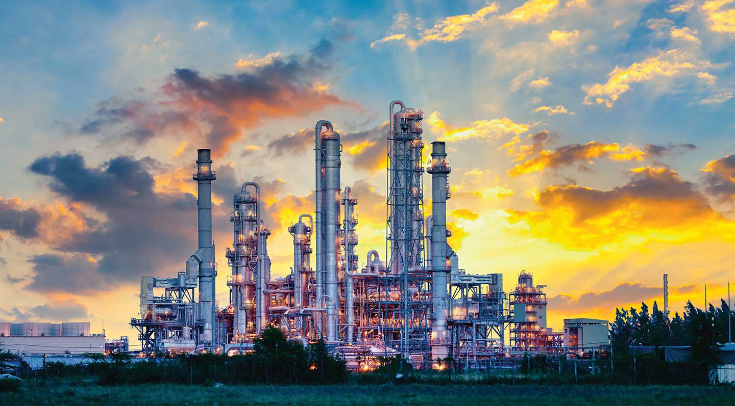 Petrochemical refinery with fired heaters and process units supported by thermal control solutions